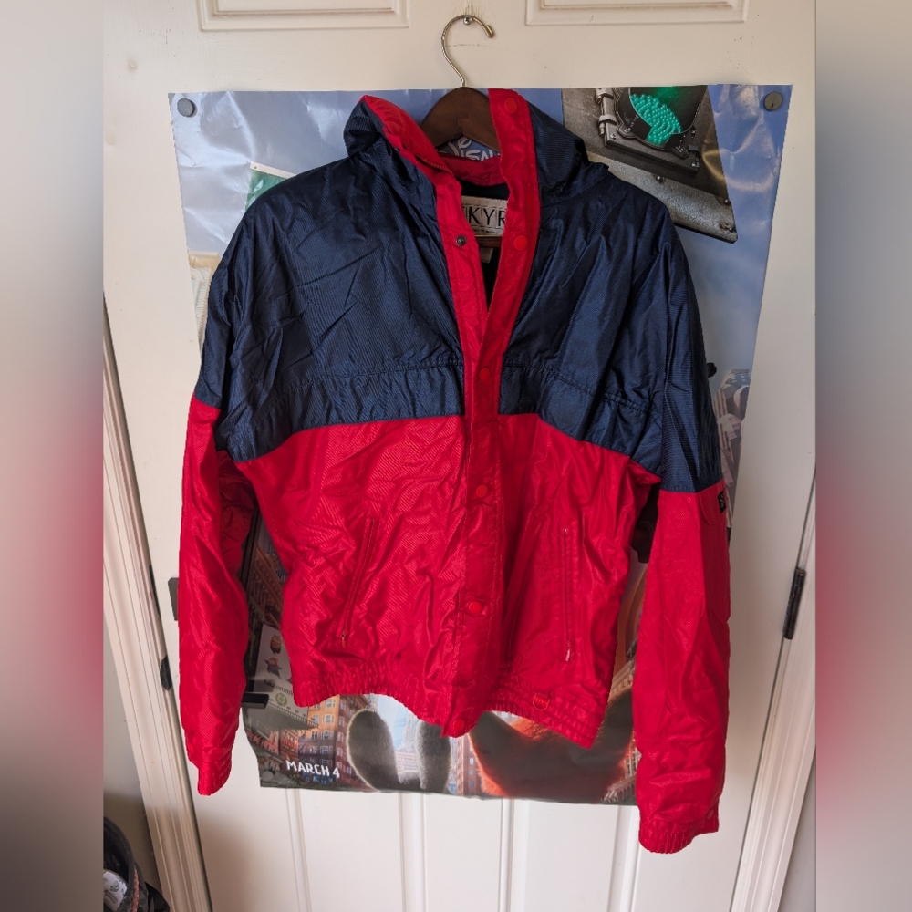 Vtg. Skyr Coat